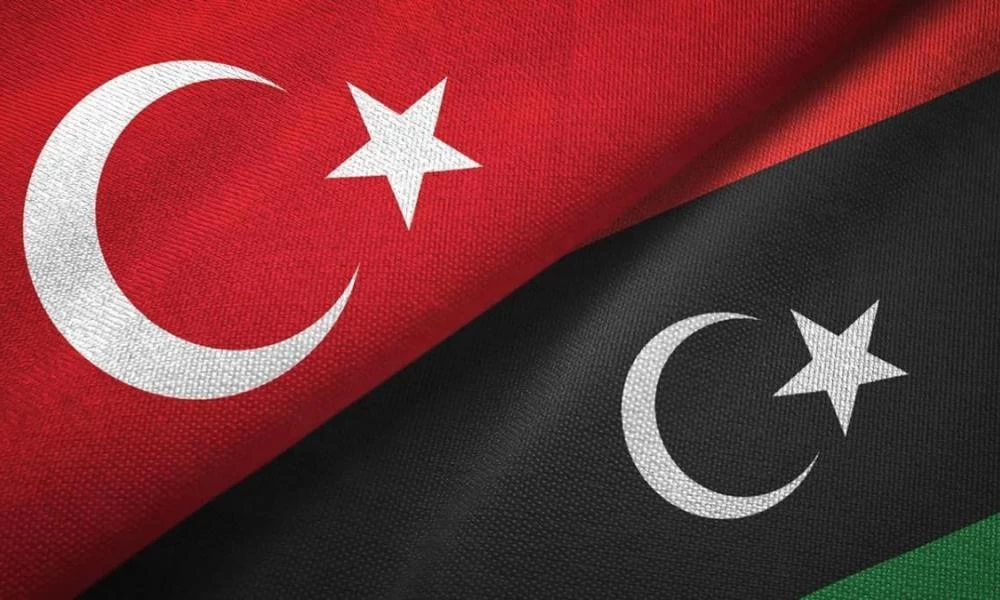 Η μεταβατική κυβέρνηση της Λιβύης ''σπρώχνει'' τη χώρα στην αγκαλιά της Τουρκίας